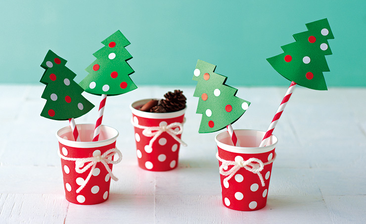 子供向けぬりえ 驚くばかりクリスマス 飾り 紙コップ